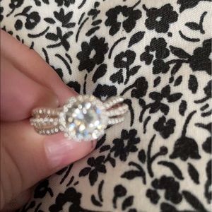 1.5k Diamond Engagement Ring; Platinum Gold